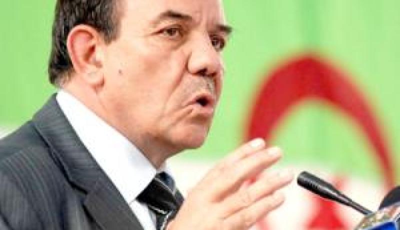 تواتي: نحن مع تعديل الدستور عن طريق استفتاء شعبي