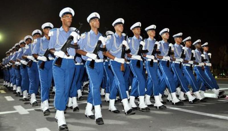 أمن ولاية الجزائر يرقي 201 عون وحافظ و ضابط في سلك الشرطة