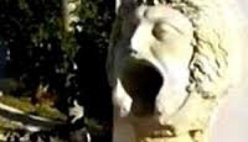 الجزائر تتسلم من تونس “قناع غورغون” الذي عثر عليه بمنزل صهر زين العابدين بن علي