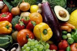 بن بادة يطمئن بشأن “اسقرار” أسعار المواد الغذائية واسعة الاستهلاك وتوفرها خلال شهر رمضان