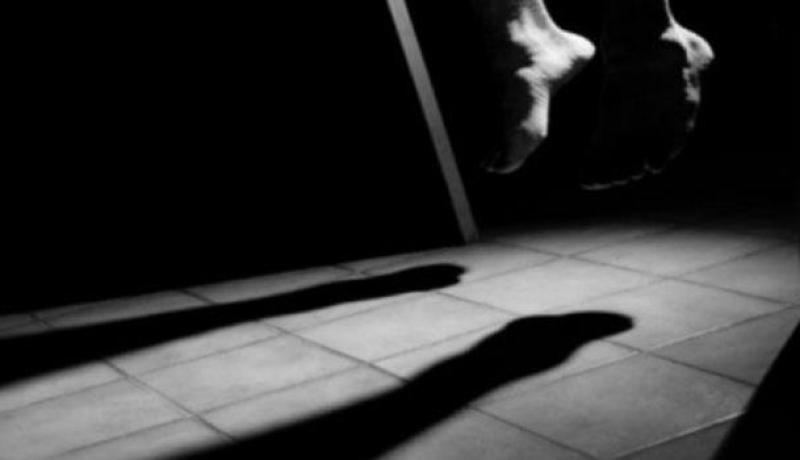 العثور على طفل 11 سنة مشنوقا بدرج منزله بالمنيعة في غرداية