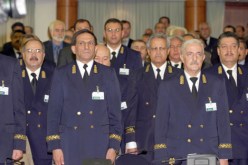 والي باتنة يهدد المرقين العقاريين الخواص المتأخرين في إنجاز السكنات بفسخ عقودهم