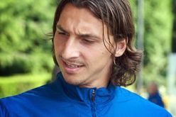 سان جرمان يقدم ابراهيموفيتش الى جمهوره من امام برج ايفل