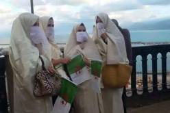 نساء بجاية يخرجـن في مسيرة بالحايـك