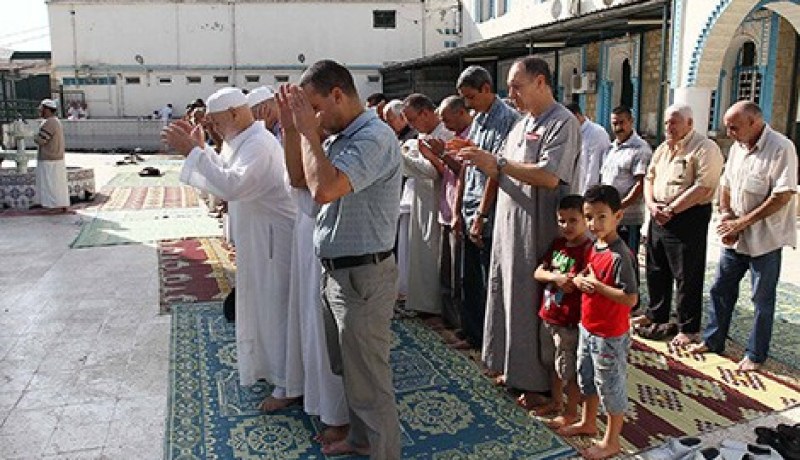 الدعوة إلى إقامة صلاة الاستسقاء يوم الجمعة عبر كافة مساجد الجمهورية