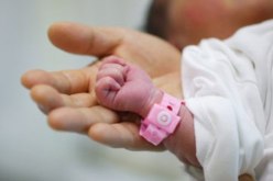 حادثة غريبة أم تضع مولودا دون أنف