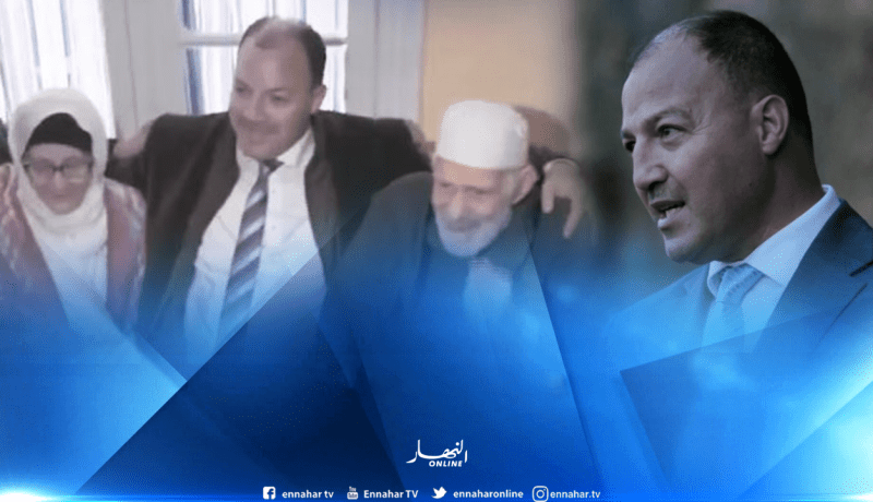 حطاب يكرّم اللاعب السابق لجبهة التحرير الوطني قدور بخلوفي