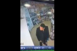 شاهد كيف قام هذا الشاب بسرقة هاتف iPhone في سيدي بلعباس