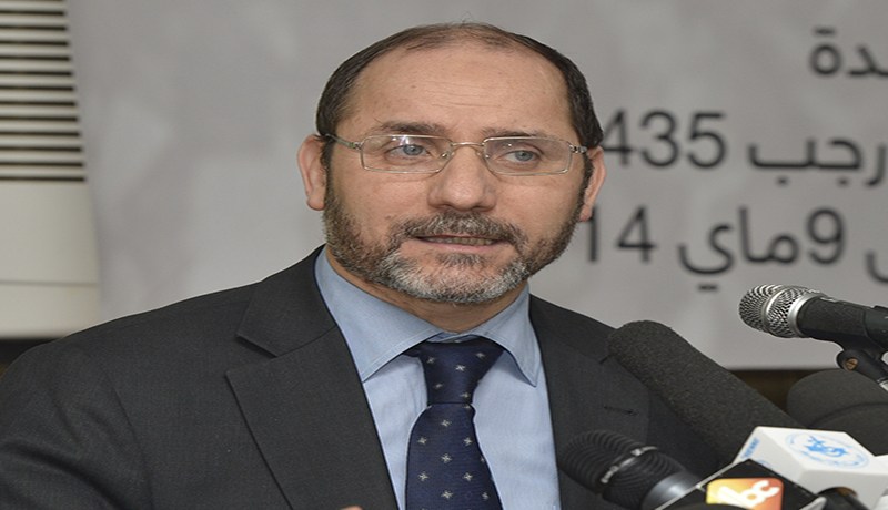 مقري يبرر رحيل إطارات الحركة على الفايسبوك