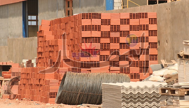 انخفاض واردات مواد البناء خلال الأشهر التسعة الأولى من 2015