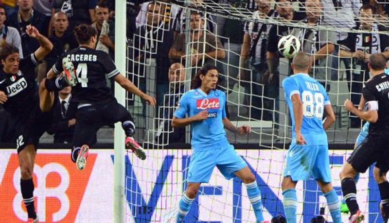 جوفنتوس يلحق الهزيمة الأولى بنابولي ويفض الشراكة معه