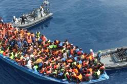 إنتشال 3 جثث مهاجرين قبالة السواحل الليبية