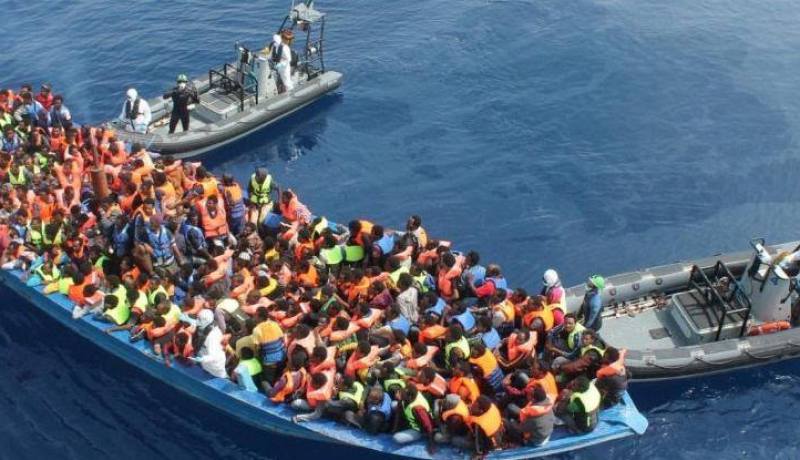 إنتشال 3 جثث مهاجرين قبالة السواحل الليبية
