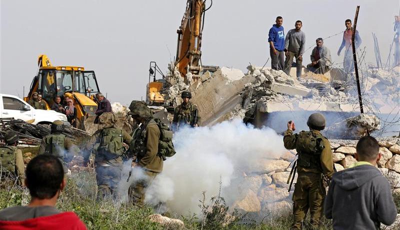 إسرائيل تهدم 42 مبنى فلسطينيا في 3 تجمعات بالقدس والمنطقة ج