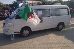 محسن من  ولاية سطيف يتبرع بسيارة إسعاف لسكان غزة