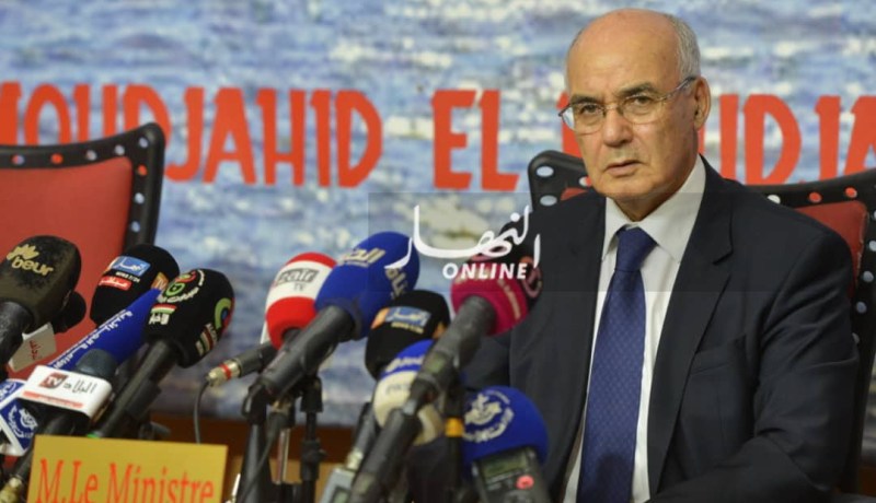 يوسفي: تكوين شباب لاستغلال الذهب واستخراجه بطرق تقليدية
