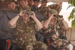 قايد صالح يشرف على مناورات “صخر 2018” بوهران