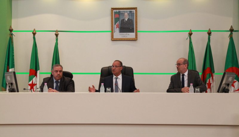 بالصور ..وزارة الفلاحة تنظم إجتماع حول تصدير المنتوجات الفلاحية