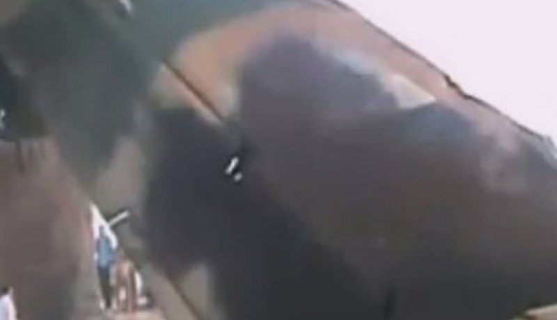 المرصد السوري  يعلن اسقاط مقاتلة للجيش في ريف حلب