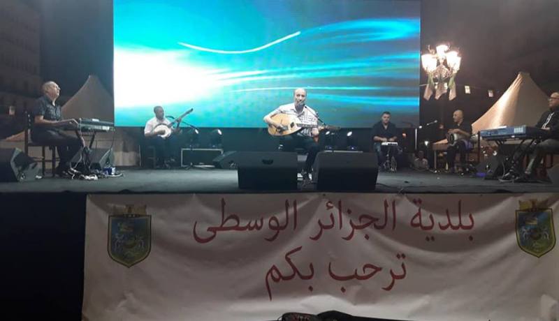 بالفيديو والصور.. بلدية الجزائر الوسطى تحتفل بعيد الاستقلال والشباب