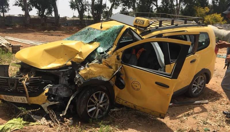 8 جرحى في إصطدام بين سيارتين في الجلفة
