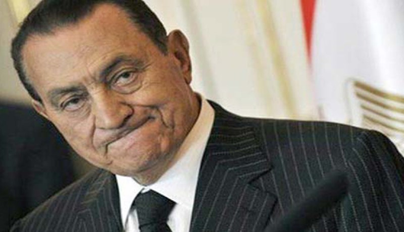 سائق مبارك : مبارك كان بخيلا.. و كان يعامل والدته معاملة سيئة