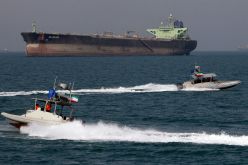 إيران تفشل هجوما للقراصنة علي إحدى ناقلاتها النفطية