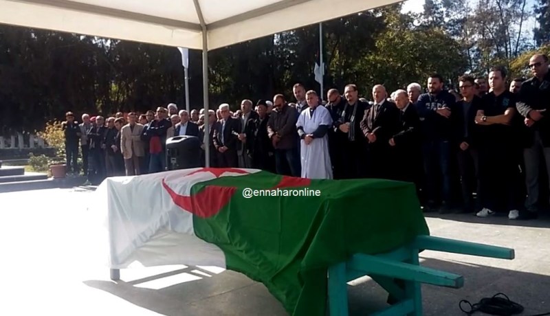 بالفيديو.. تشييع جنازة المجاهد حسين ساسي بمقبرة العالية