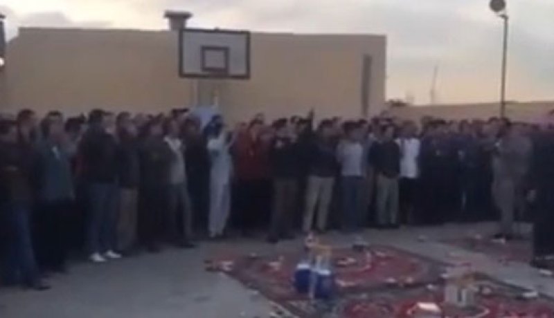 مقطع فيديو لـ 500 صيني يعتنقون الإسلام