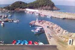 حراس الشواطئ يسعفون مركبا لصيد السردين و ينقذون طاقمه في عرض البحر بجيجل