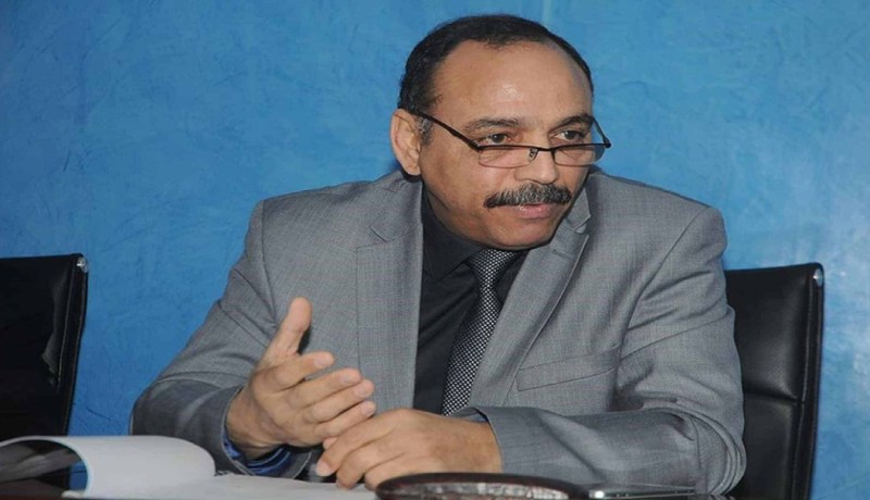 حسين خلدون: بوتفليقة غير متمسك بالحكم.. وندعو الشعب لحوار وطني