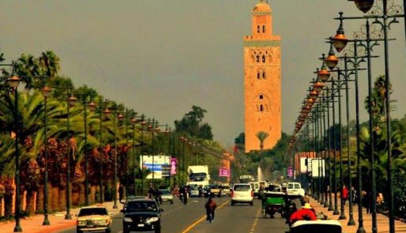 نشطاء مغاربة يستنكرون رفع العلم الإسرائيلي في مراكش