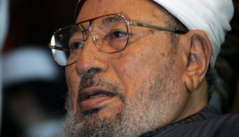 القرضاوي يدعو الأقباط لانتخاب مرسي ويصف المصوتين لشفيق بشاهدي الزور
