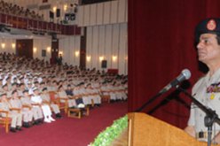 ضباط 8 أبريل: لم ننشق عن الجيش ونؤيد الفريق السيسى بشكل مطلق