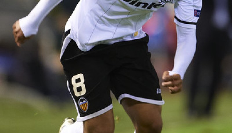 مانشيستر بونايتد يريد الاستعانة بغاري نيفيل لحسم صفقة فيغـولي