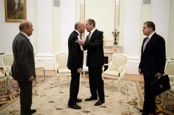 توافق فرنسي روسي على تبادل معلومات عسكرية بشأن داعش