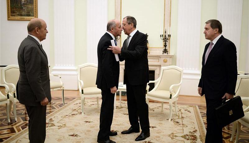 توافق فرنسي روسي على تبادل معلومات عسكرية بشأن داعش