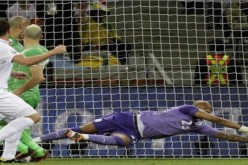 حليلوزيتش يختار مبولحي أساسيا