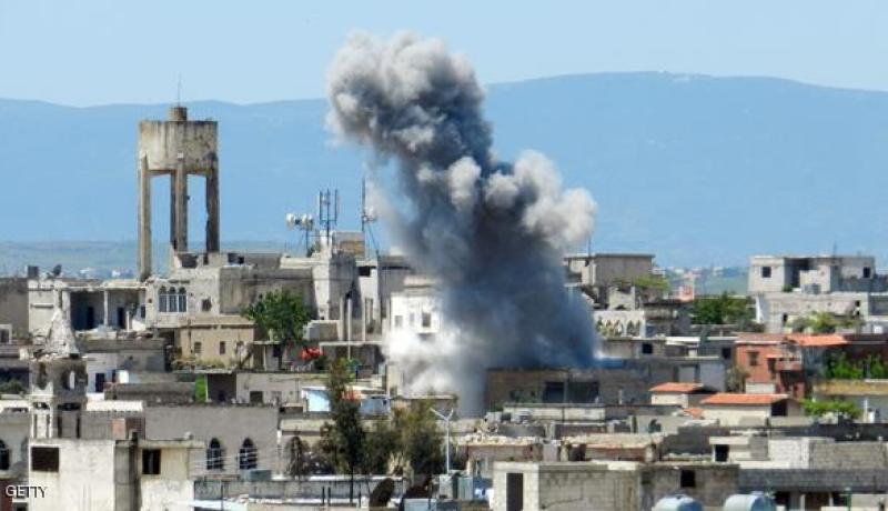 57 قتيلا في غارات جوية على ريف دمشق