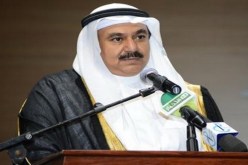 السفير السعودي يمنح حجة لنجل الحاج الشهيد