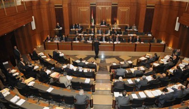 البرلمان اللبناني يفشل مجددا في إنتخاب رئيسا للبلاد