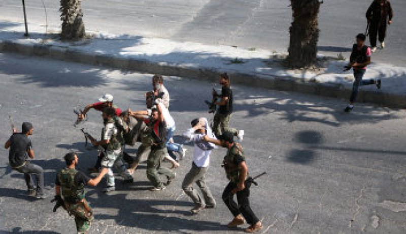 اشتباكات عنيفة في محيط المسجد الاموي بحلب