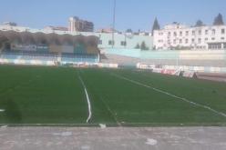 بالصور.. ملعب “01 نوفمبر” يكتسي حلة جديدة استعدادا للموسم المقبل