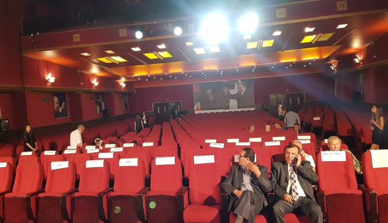 onci وهران توضح حول قاعة حفل إفتتاح مهرجان وهران