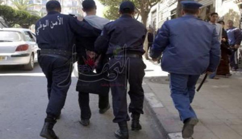 توقيف مزور الأوراق النقدية بتكوت في باتنة