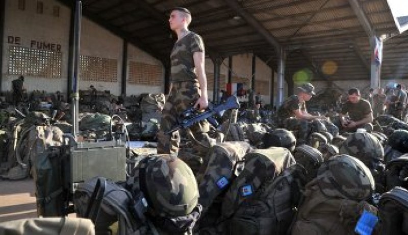 البعثة الأوروبية للتدريب في مالي لن تتعاون مع قائد المجلس العسكري السابق