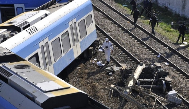 مقتل فلاح وجرح 3 آخرين في اصطدام قطار بتلمسان