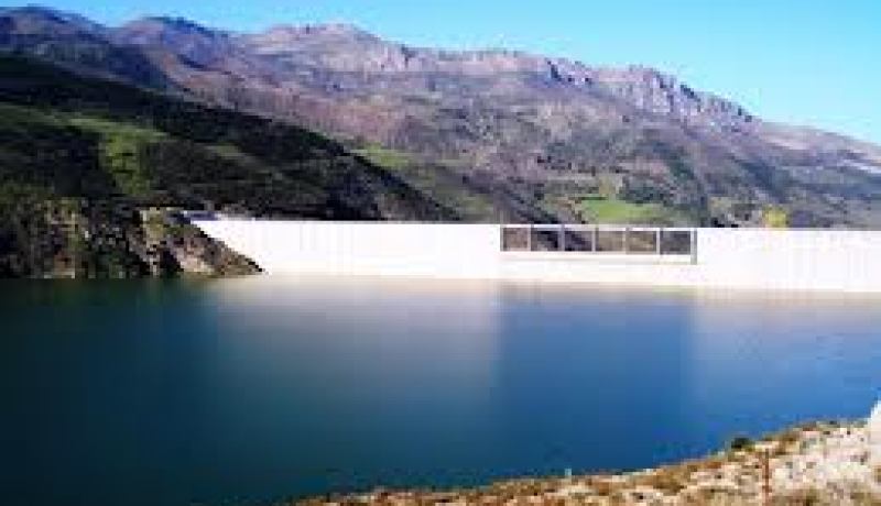 الحكومة تقرر إغلاق المحطات الكهرومائية مستقبلا للحفاظ على الماء
