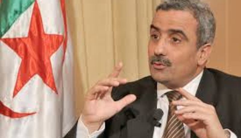 تهمي يرفض التعليق حول قرار عدم تعيينه لتمثيل الجزائر