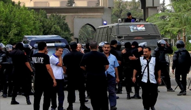 مقتل ضابط شرطة وإصابة 4 في تفجير عبوة ناسفة في القاهرة